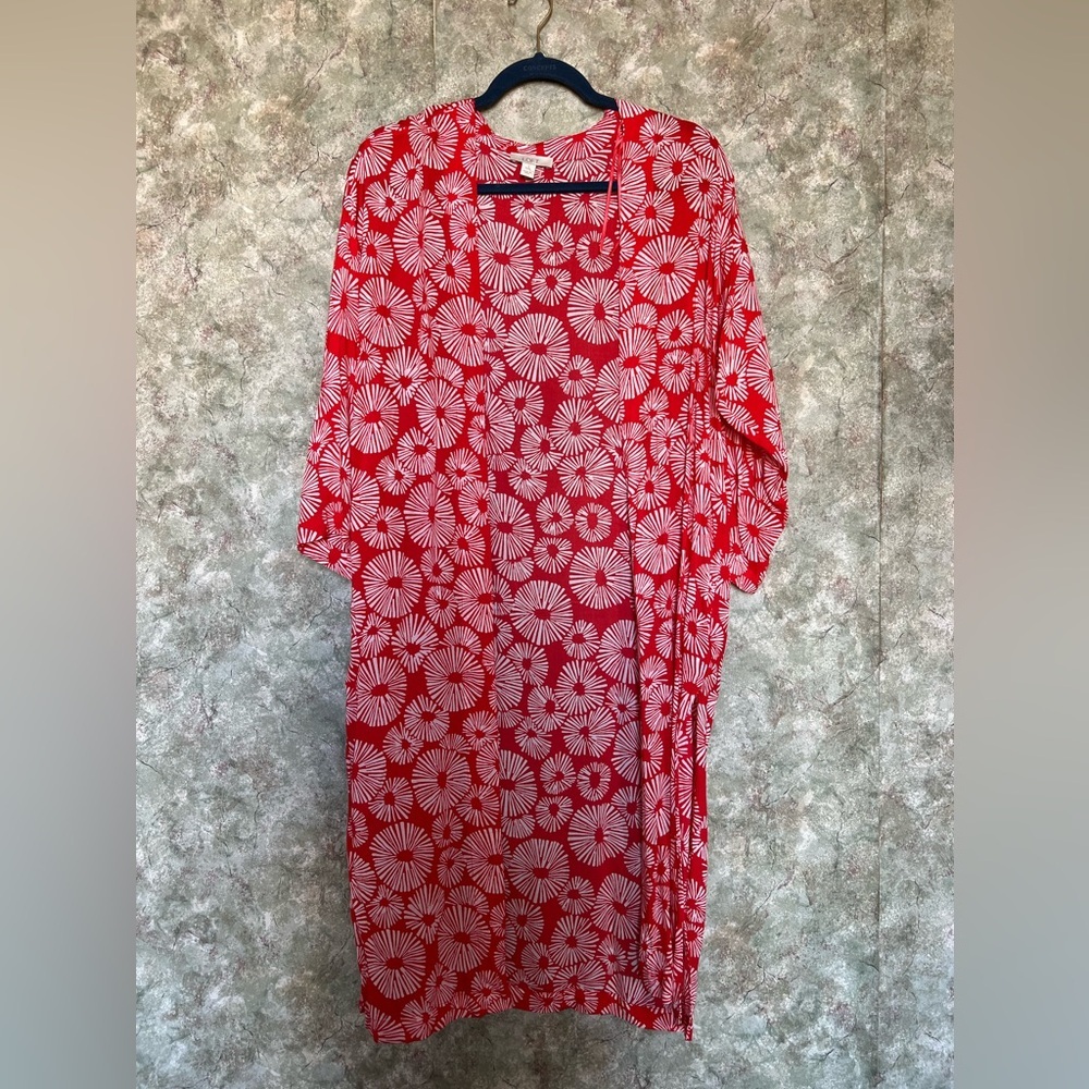 Red Floral Kimono Wrap LOFT - Picture 2 of 5